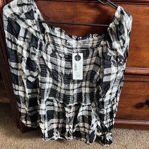 Women’s shirt